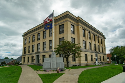 Pike County COurthouse (Petersburg) copy