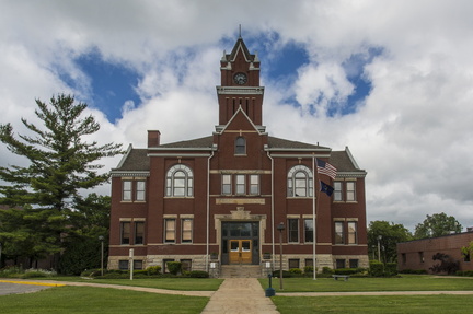 Antrim County Courthouse (Bellaire)
